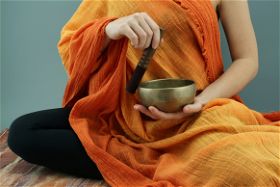 How to Learn Sound Healing? Assess if it's right for you in 2024
