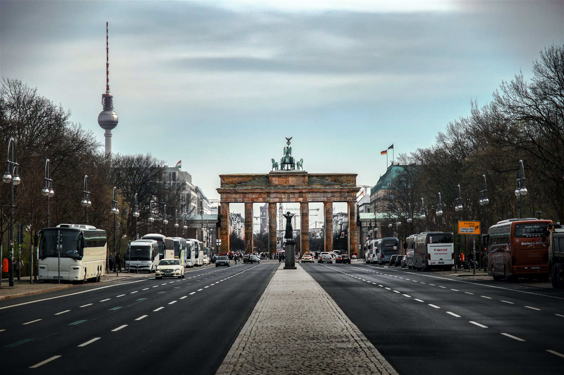 A Comprehensive Guide to Acquiring German Citizenship After MS Studies in German