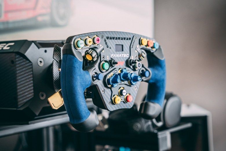 F1 Game Wheel and Pedal Setup Recommendations