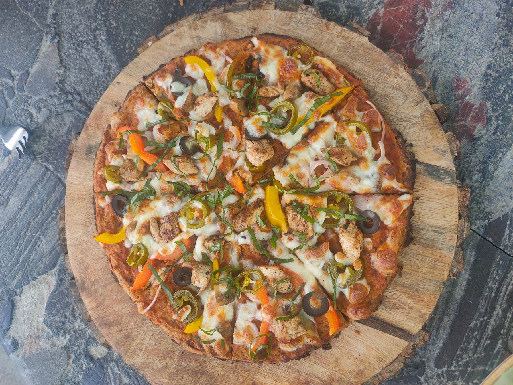 Keto pizza with Cauliflower base 🍕